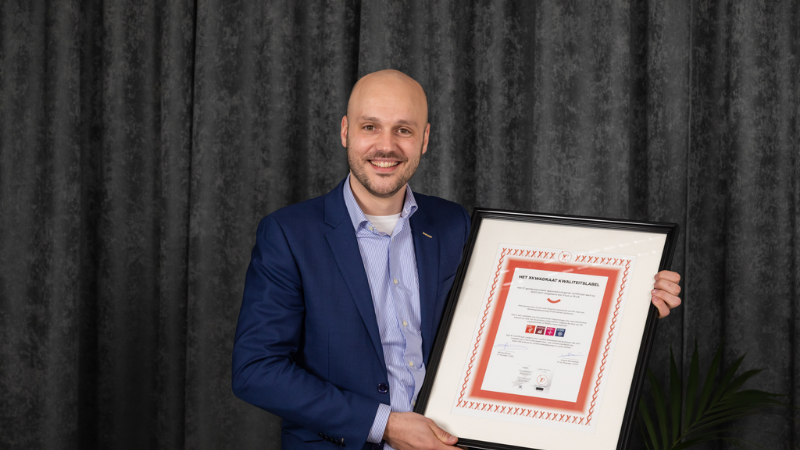 Fruit At Work obtient le certificat d’entreprise approuvé ‘Genderequivalent’ (égalité des sexes) X².